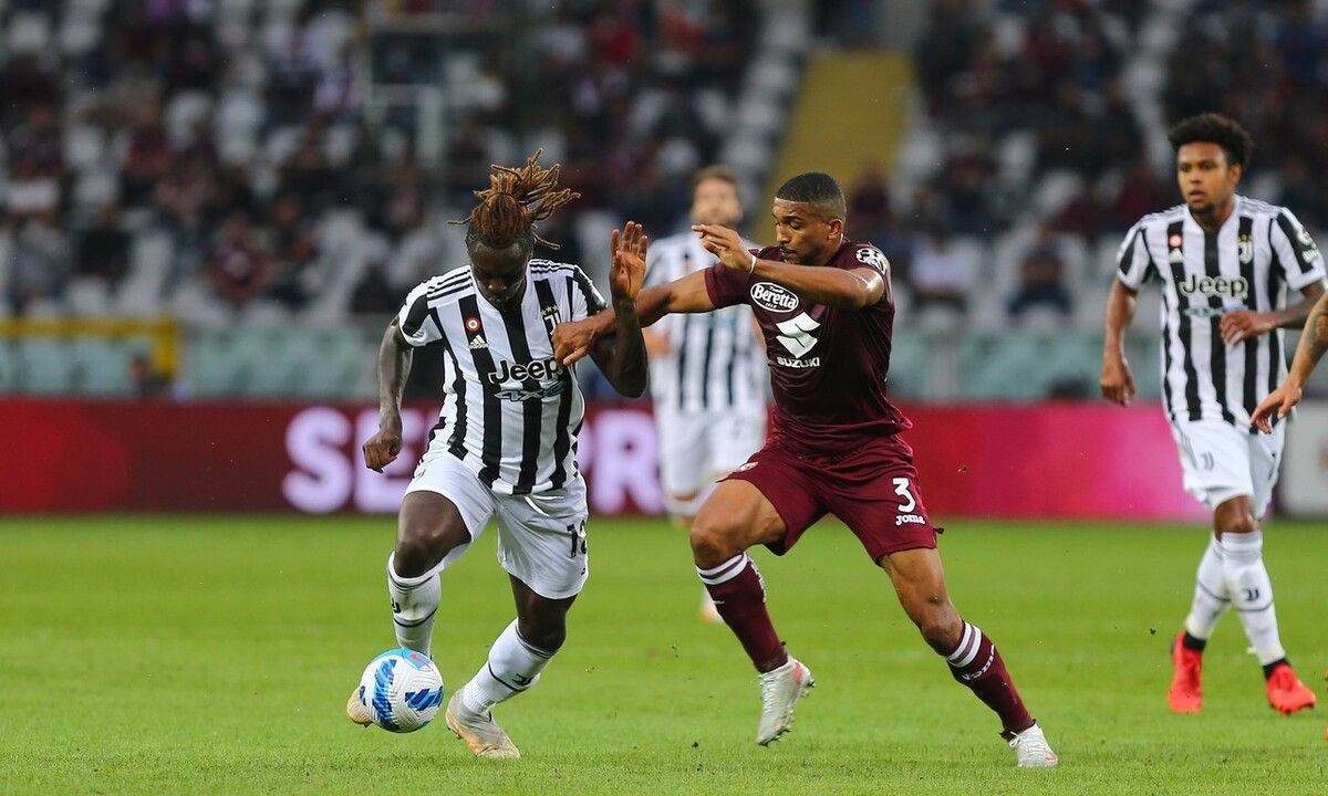 雷霆万钧的豪门对抗，场上激情飙升的简单介绍