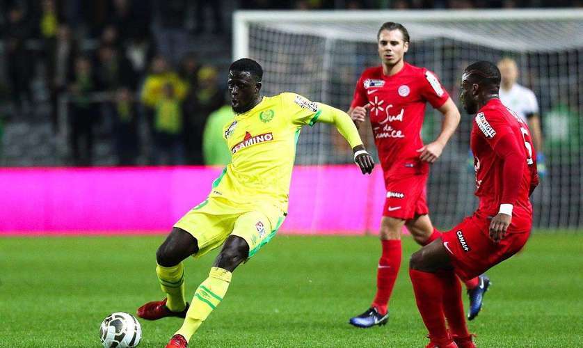 南特大将因伤缺席比赛,球队表现受影响 南特大将因伤缺席比赛,球队表现受影响