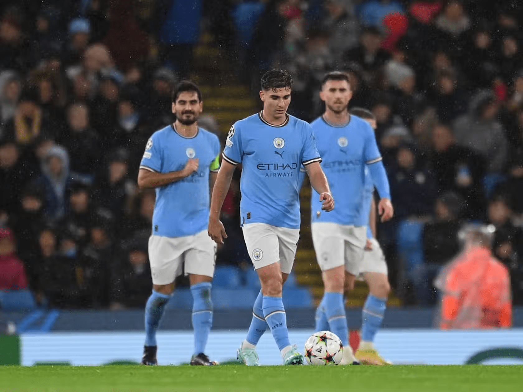 阿姆黑斯逊奉行酷7之道，积极争取主场胜利的简单介绍