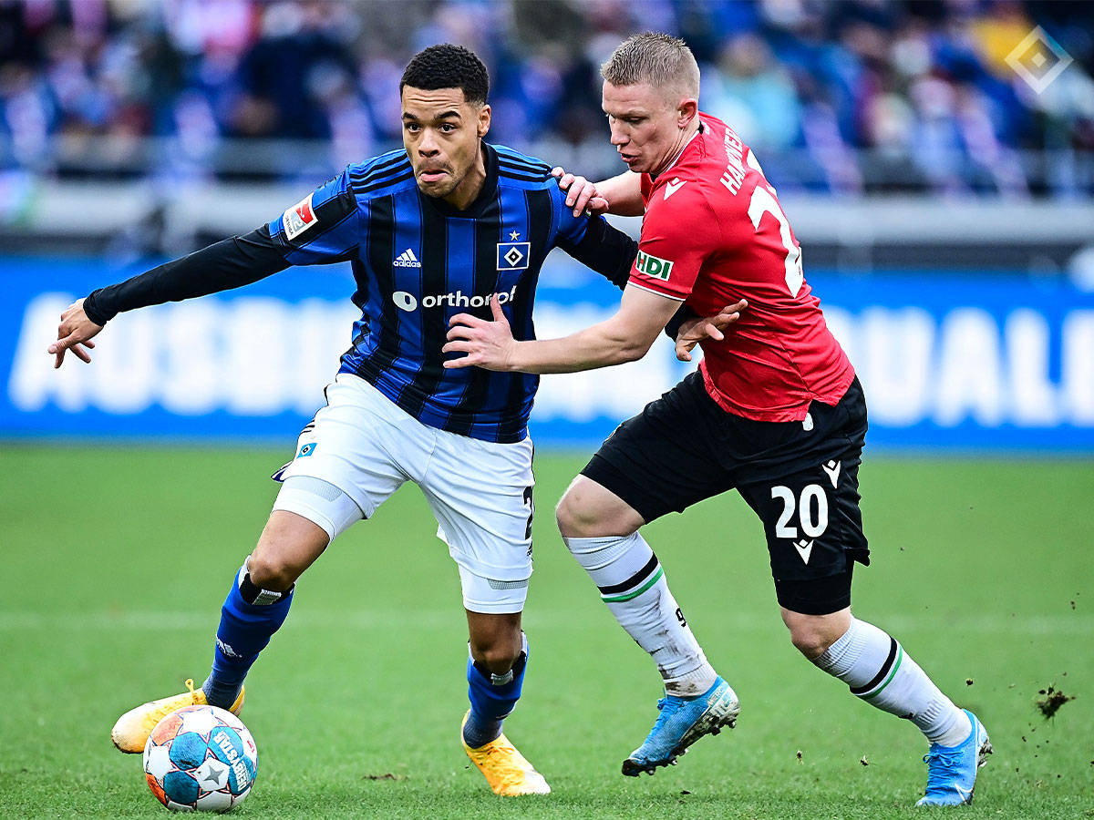 佩萨罗罗客场取分，继续逃离降级区的简单介绍