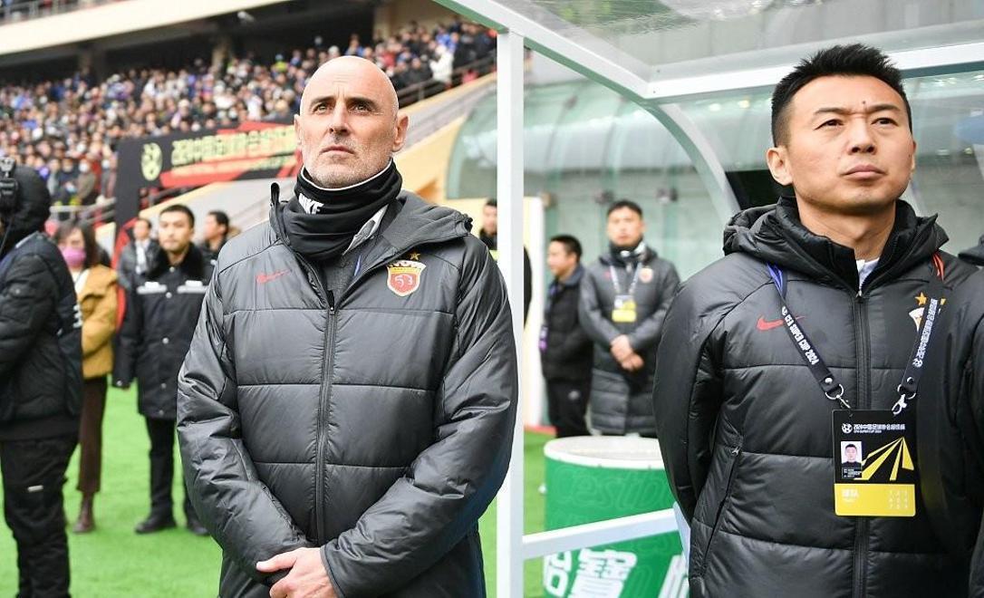 上海上港挑战澳大利亚球队,备战激烈进行中的简单介绍 上海上港挑战澳大利亚球队,备战激烈进行中的简单介绍