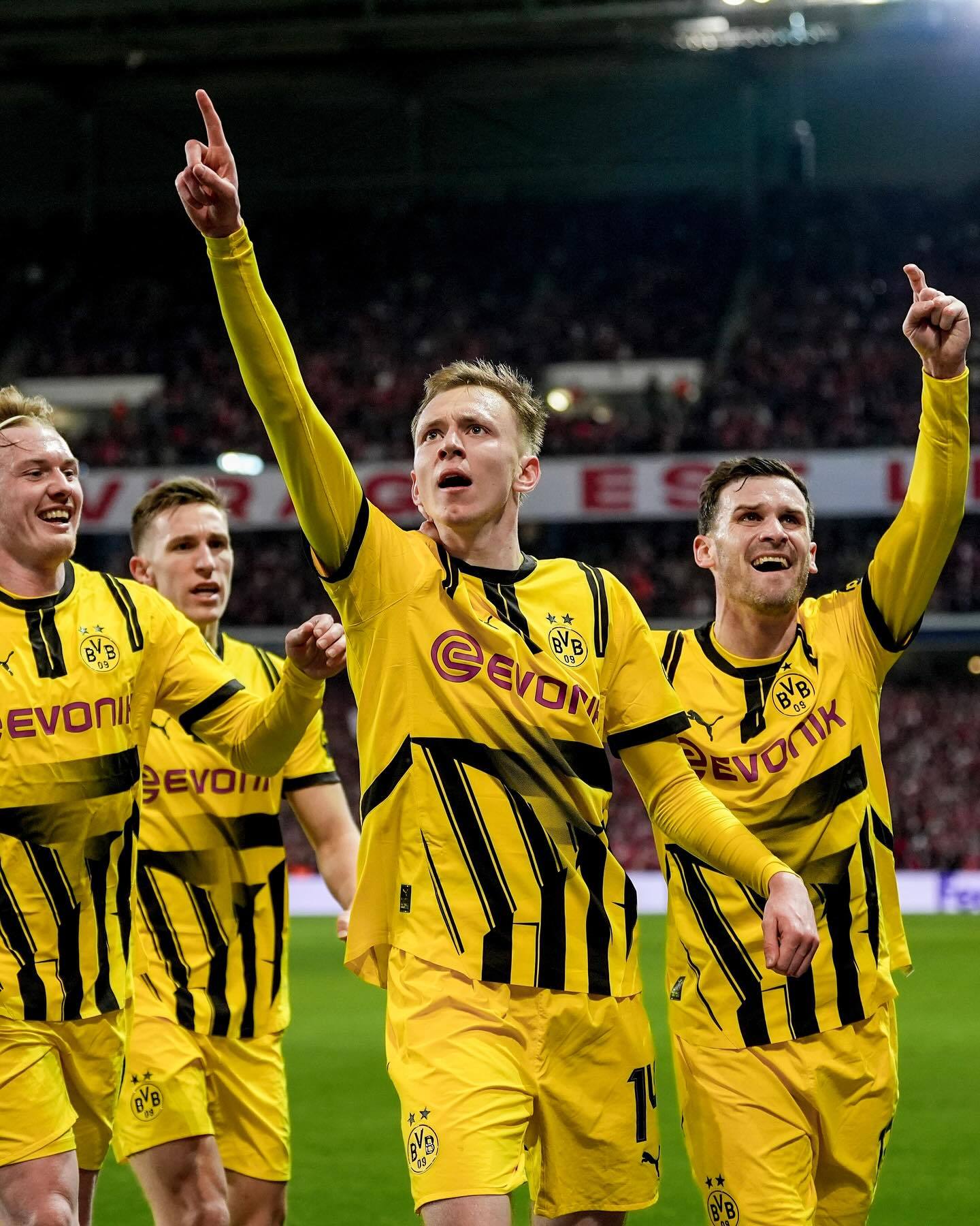 包含巴黎圣日耳曼力克多特蒙德,欧冠梦再起航的词条 包含巴黎圣日耳曼力克多特蒙德,欧冠梦再起航的词条