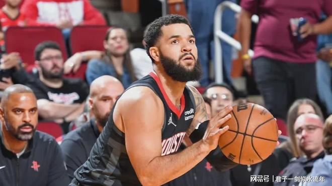 火箭主教练:队员拼搏十分积极取胜