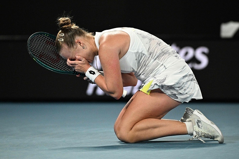 包含法网逆转澳网，梅德韦杰夫统治全场的词条