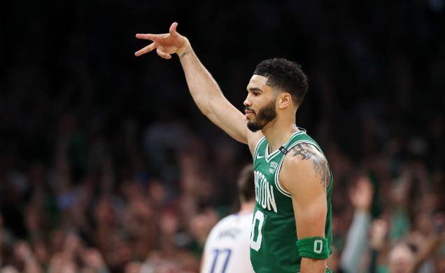 关于凯尔特人翻盘雷霆，麦科勒姆关键制胜的信息