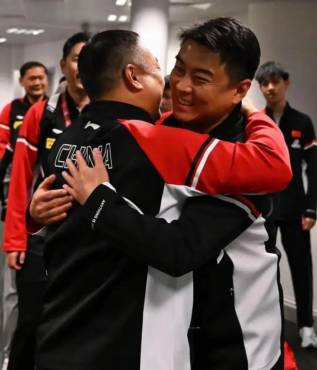 奥地利队轻取中国队，王皓惊艳四座