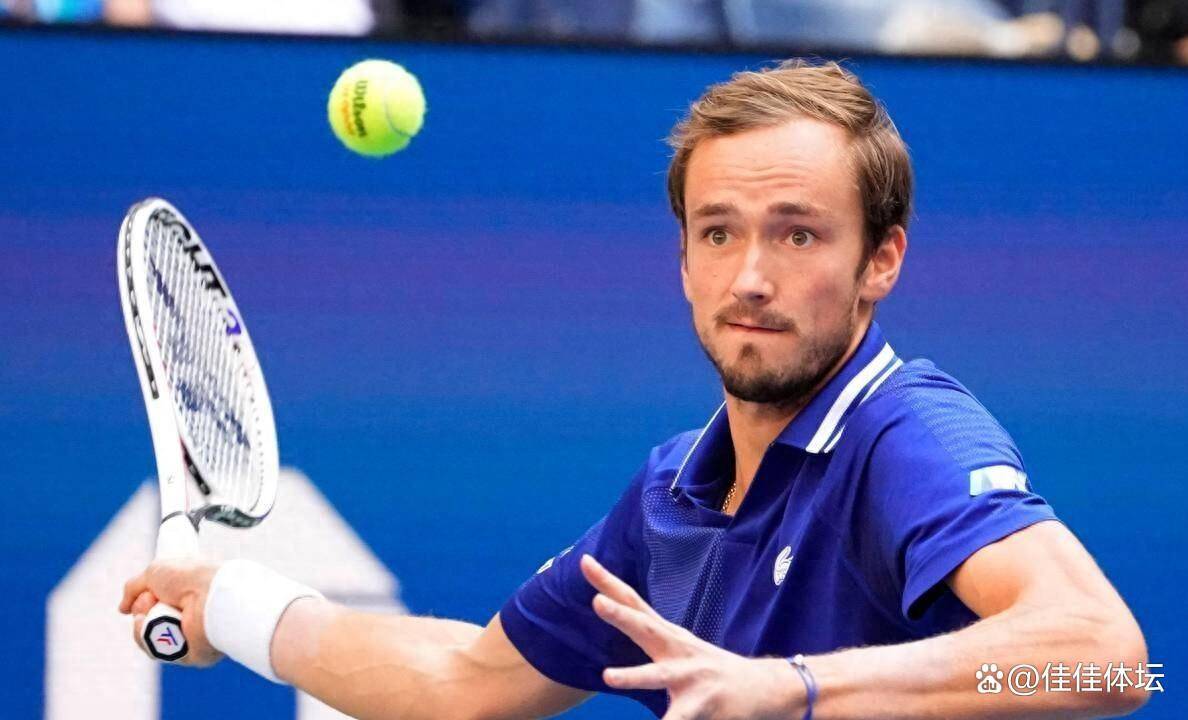 关于年终总决赛横扫蒙特卡洛大师赛，梅德韦杰夫刷新纪录的信息