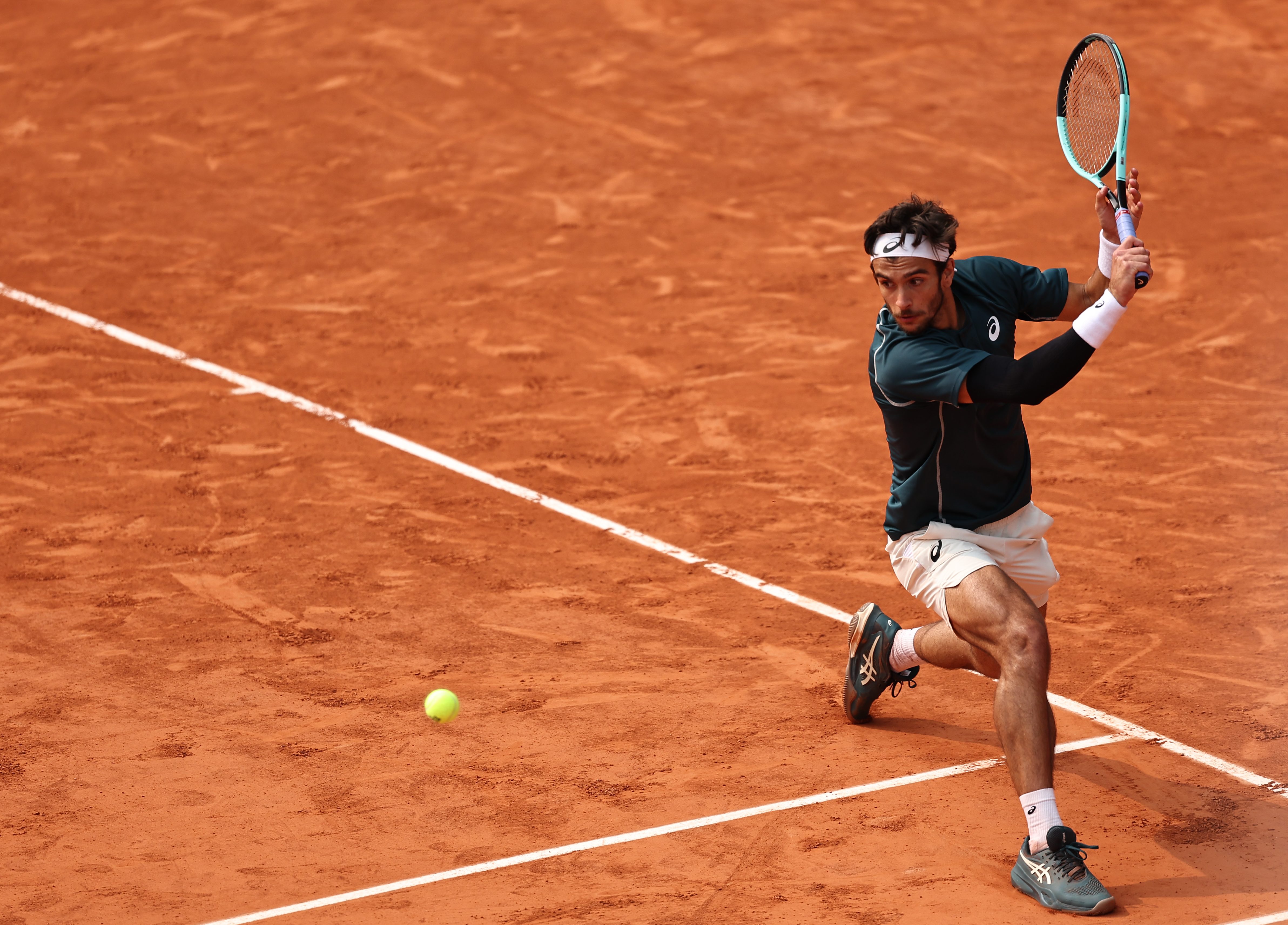 包含蒙特卡洛大师赛绝杀法网，穆雷点燃赛场的词条