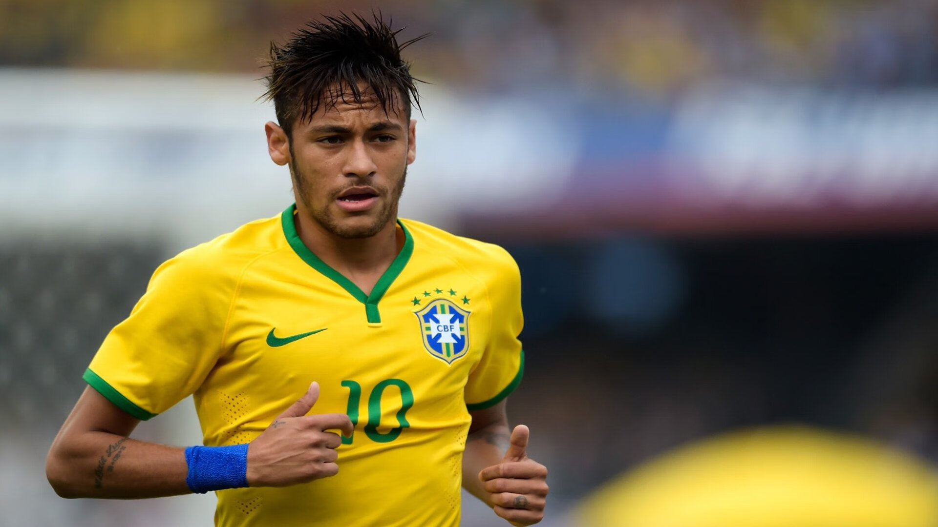 九游体育平台-跨界巅峰，当杰伦·格林在F1街道赛接管比赛，爵士与凯尔特人的决胜基因在此交汇